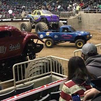 Deschutes County Fairgrounds Expo Center - Festivals Near Me - Redmond, Oregon