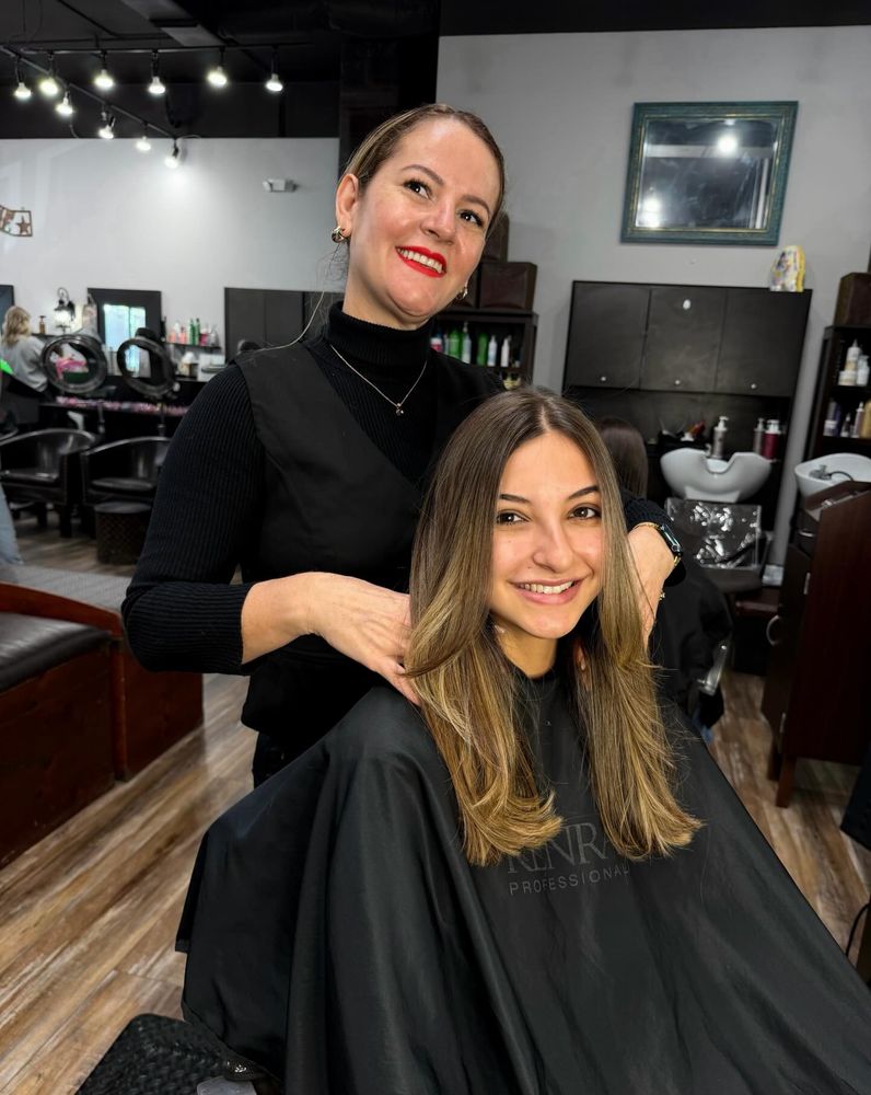 Southern Obsession Salon Image