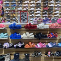3 for $100 sale going on right now. Perfect gift for Valentine's Day Yall!