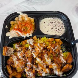 Yassin's Falafel House - Plant Based Shawarma Plate