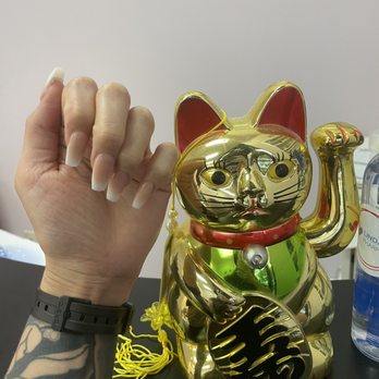 Berkeley Pinkies - We predict  wealth and prosperity to you - Nail Salons Near Me - Berkeley, California