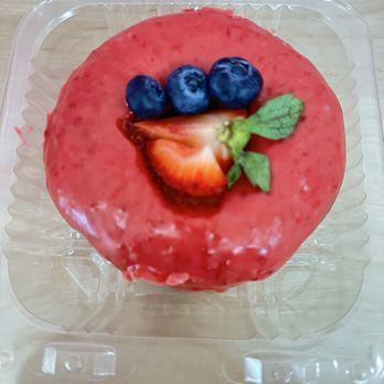 Cruel Donuts - Raspberry donuts - Donuts Near Me - San Mateo, California
