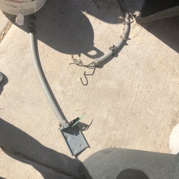 Amixi Ac Service - This is the wires and stuff from old outdated half azz unit - Heating & Air Conditioning/HVAC Near Me - Hemet, California Amixi Ac Service - This is the wires and stuff from old outdated half azz unit - Heating & Air Conditioning/HVAC Near Me - Hemet, California