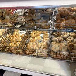 Bagelicious Deli & Bakery