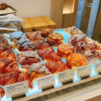 Bake Code Croissanterie - Bakeries Near Me - Toronto, Ontario
