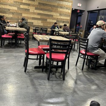 Bumper 2 Burger - Burgers Near Me - Aurora, Illinois