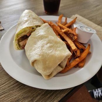 3C Grill - Chicken wrap yam fries - Burgers Near Me - Grace, Idaho 3C Grill - Chicken wrap yam fries - Burgers Near Me - Grace, Idaho