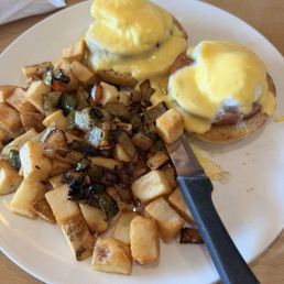 Eggs Benedict