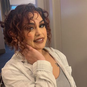 AleuCo Beauty Studio - Hair and makeup done my Imogene :) - Makeup Artists Near Me - Las Vegas, Nevada AleuCo Beauty Studio - Hair and makeup done my Imogene :) - Makeup Artists Near Me - Las Vegas, Nevada