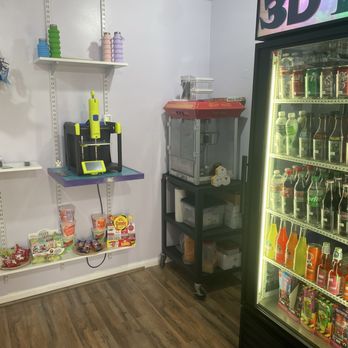 3D Treats - Back room with 3D chocolate printer - Custom Cakes Near Me - Colorado Springs, Colorado