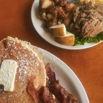 Olympic Cafe - 2-2-3 with over easy eggs and bacon.  Kalua pork with scrambled eggs and potatoes - Seafood Near Me - Kapaa, Hawaii