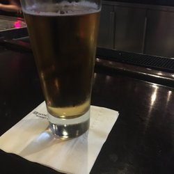 Sir Harry's Lounge