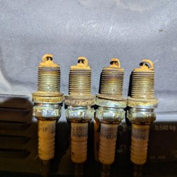 JW Auto Service - Worn/fouled spark plugs
