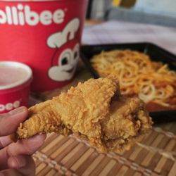 Jollibee - 10pc Chickenjoy Bucket Treat B