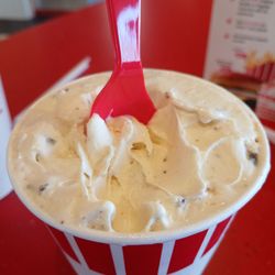 Freddy's Frozen Custard & Steakburgers - Vannila custard with peanutbutter and heath bar ( create your own)