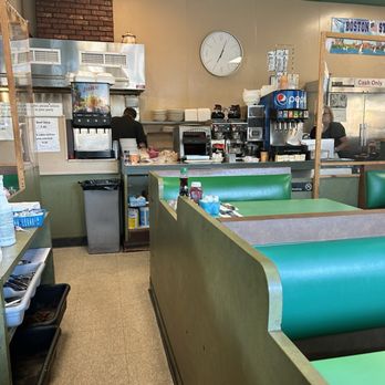 Tresca's Eating Place - Inside tables - Diners Near Me - Watertown, Massachusetts Tresca's Eating Place - Inside tables - Diners Near Me - Watertown, Massachusetts