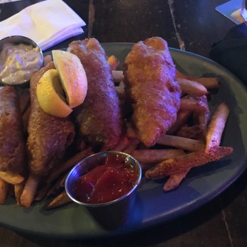 Lucky Strike Honolulu - Fish and chips - Arcades Near Me - Honolulu, Hawaii