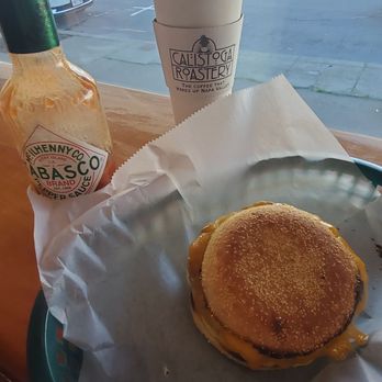 Calistoga Roastery - Vanilla Latte  Breakfast Sandwich with Sausage - Breakfast & Brunch Near Me - Calistoga, California