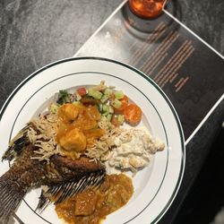 Kebabish Bites - Fusion Pakistani/ Indian cuisine. Chicken jalfrezi and haleem was very fresh and had the perfect fusion taste