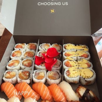 Wind Japanese and Thai - Spicy Salmon Sushi(2) White Tuna Sushi(2) Salmon Sushi(2) BBQ Eel Sushi(2) Mango Salmon Roll - Thai Near Me - Buffalo, New York Wind Japanese and Thai - Spicy Salmon Sushi(2) White Tuna Sushi(2) Salmon Sushi(2) BBQ Eel Sushi(2) Mango Salmon Roll - Thai Near Me - Buffalo, New York