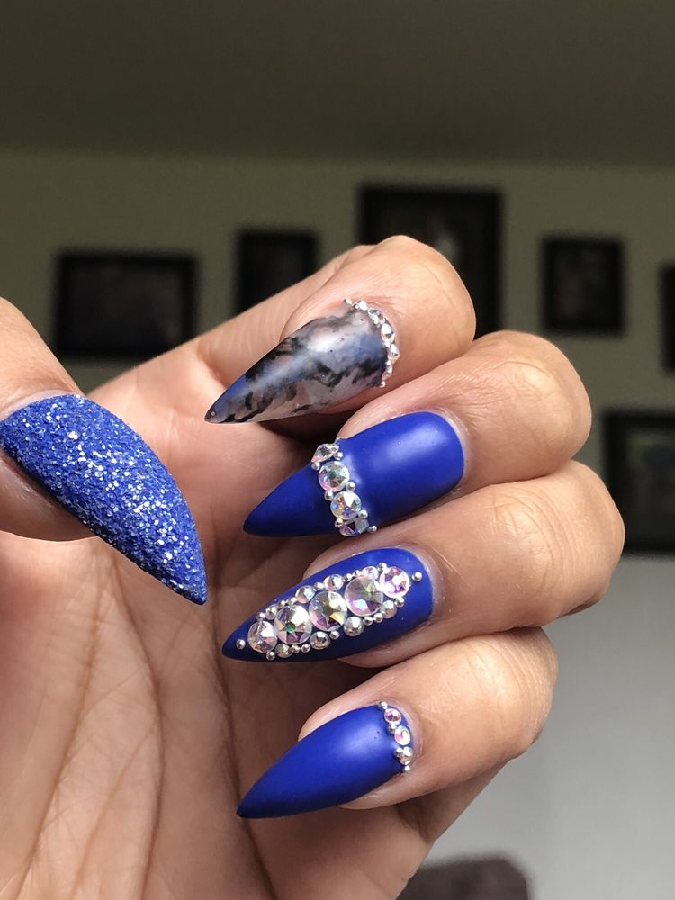 Mermaid Nail Art Logo