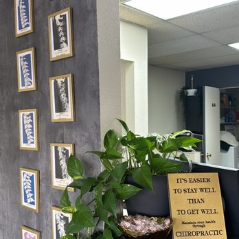 Crypto Chiropractic Clinic - Customer Service is amazing here! Waiting room has water available witch is much needed after an adjustment and a massage. - Chiropractors Near Me - Covina, California