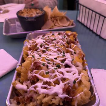 JoJo’s Shake Bar - River North - JoJo's Fries - Diners Near Me - Chicago, Illinois