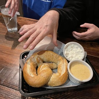 Wunderbar - It is bigger than his hand! - German Near Me - Covington, Kentucky Wunderbar - It is bigger than his hand! - German Near Me - Covington, Kentucky