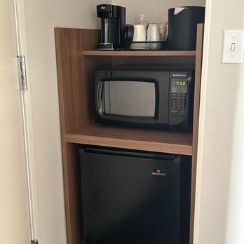 Fairfield by Marriott Inn & Suites Boulder - Snack amenities - Hotels Near Me - Boulder, Colorado Fairfield by Marriott Inn & Suites Boulder - Snack amenities - Hotels Near Me - Boulder, Colorado