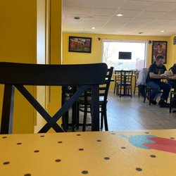 Pancho's Taquería & Mexican Cafe - Dinning room.