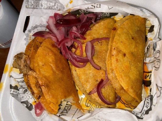 Birrieria San Marcos by null