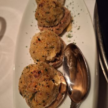 Ruth's Chris Steak House - Mushrooms stuffed with crab - Steakhouses Near Me - Charlotte, North Carolina Ruth's Chris Steak House - Mushrooms stuffed with crab - Steakhouses Near Me - Charlotte, North Carolina