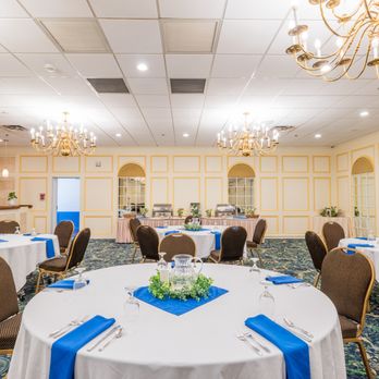 Senator Inn & Spa - Event Room - Massage Therapy Near Me - Augusta, Maine Senator Inn & Spa - Event Room - Massage Therapy Near Me - Augusta, Maine