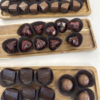 Hudson Crafted Nona's Confectionery - Come get a free sample - Chocolatiers & Shops Near Me - Hudson, Ohio Hudson Crafted Nona's Confectionery - Come get a free sample - Chocolatiers & Shops Near Me - Hudson, Ohio
