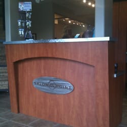Salon at the Point - Front desk