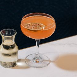 The Mix Up Bar - Mix-Up Bar + Lounge Cocktail