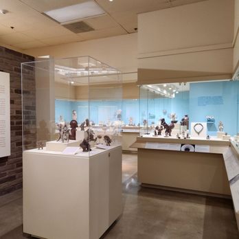 Fresno Art Museum - Art Museums Near Me - Fresno, California
