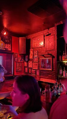 Ethyl's Bar & Restaurant by null