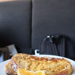 Charlotte - Orange French toast