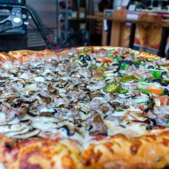 Pizza Zone - 1/2 meat combo and 1/2 house combo - Pizza Near Me - San Francisco, California Pizza Zone - 1/2 meat combo and 1/2 house combo - Pizza Near Me - San Francisco, California