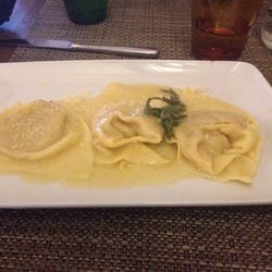 Dissapore - Cappellacci di zucca con burro, salvia e parmigiano, rigorosamente fatti a mano con farina di Montespertoli.