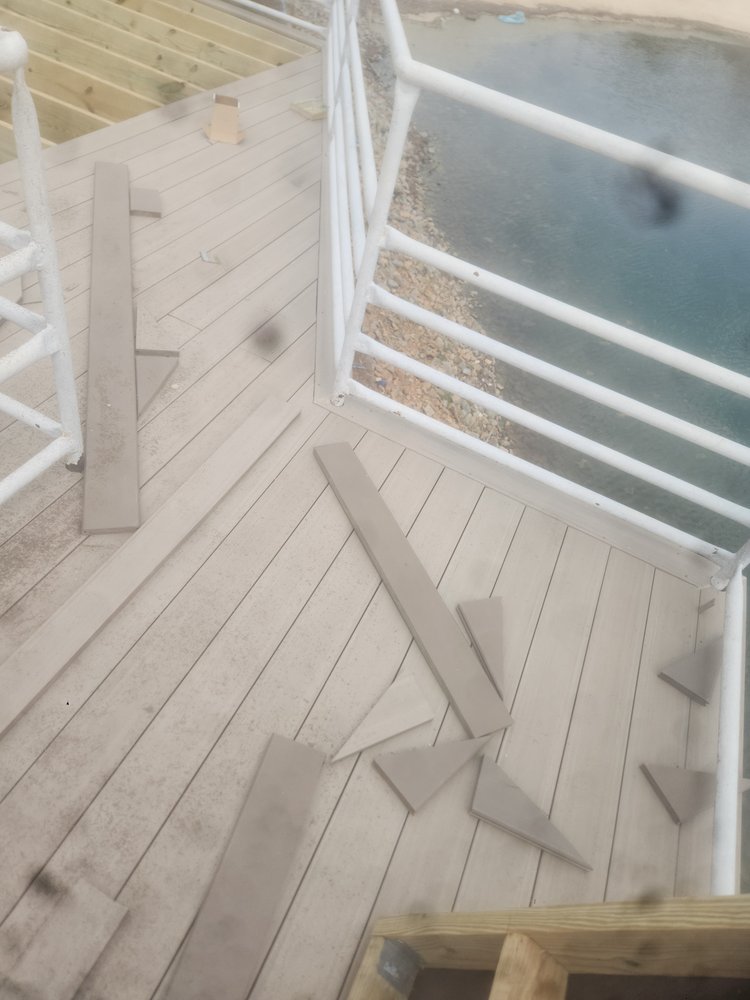 Slide of El Renovation