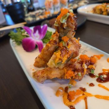 Sake - Jalapeno poppers!!!! It has fish eggs so remember to let them know beforehand. Something you dont see normally but is Sooo perfect - Sushi Bars Near Me - Rancho Cordova, California