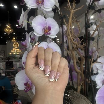 Downey Nails And Lashes - nails - Nail Salons Near Me - Downey, California