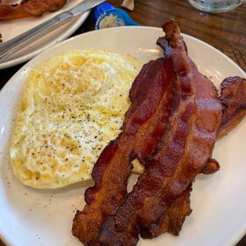 Another Broken Egg Cafe - Eggs and Baked Bacon - Breakfast & Brunch Near Me - Winter Park, Florida Another Broken Egg Cafe - Eggs and Baked Bacon - Breakfast & Brunch Near Me - Winter Park, Florida