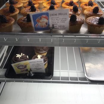 Molly's Cupcakes - Fave! - Cupcakes Near Me - Des Moines, Iowa