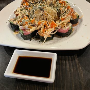 Hoshi Sushi - Sushi Bars Near Me - Fullerton, California