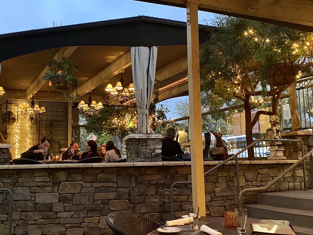 Paon Restaurant & Wine Bar