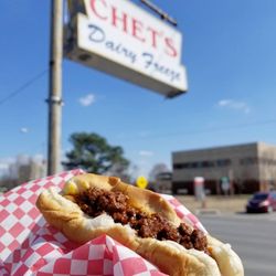 Chet's Dairy Freeze - Serving up Muskogee's finest since 1948!