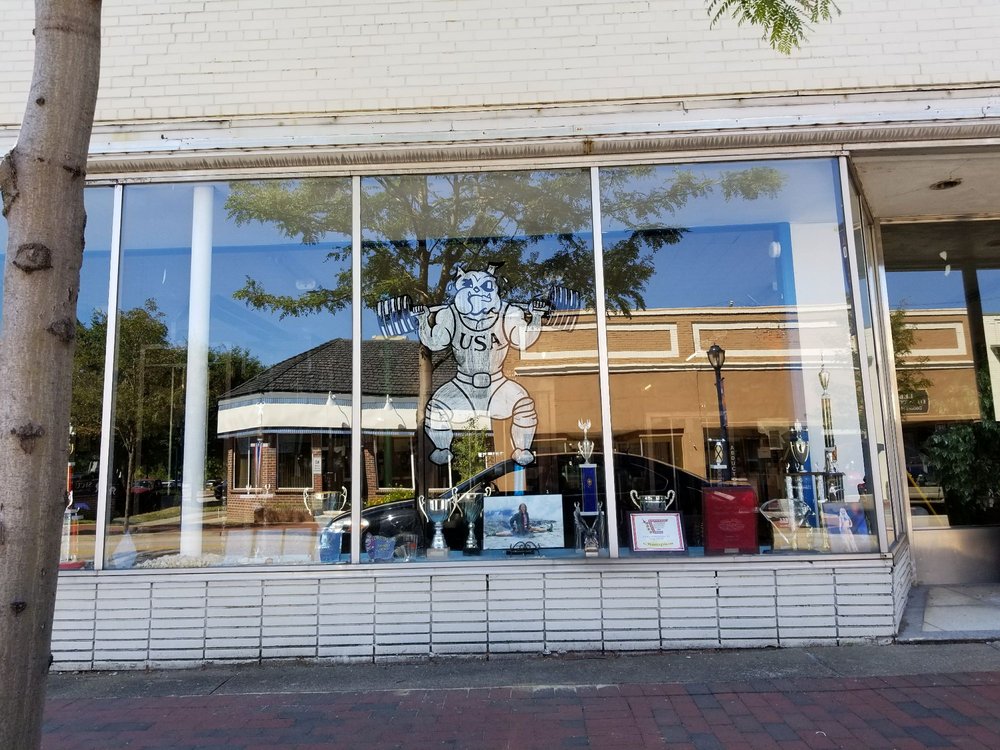 WALKER’S GYM Updated September 2024 220 E Broadway Ave, Hopewell